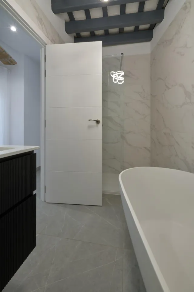 APARTAMENTO EN EL CENTRO CON LICENCIA TURISTICA — 10