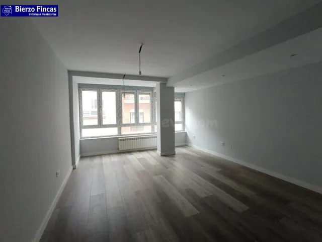 SE VENDE PISO EN EL CENTRO DE ASTORGA - foto 5