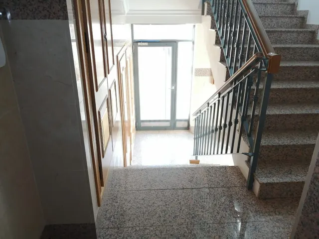 Apartamento 4 habitaciones 92m² en venta - Carrefour - foto 3