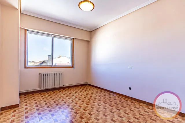 ✨ ¡amplio piso exterior de 4 dormitorios con ascensor en Carballo por 117.990 €! — 8
