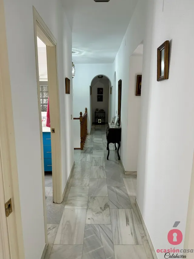 GRAN CASA JUNTO AL AYUNTAMIENTO DE ALMODÓVAR DEL RÍO - VISTAS AL CASTILLO — 24