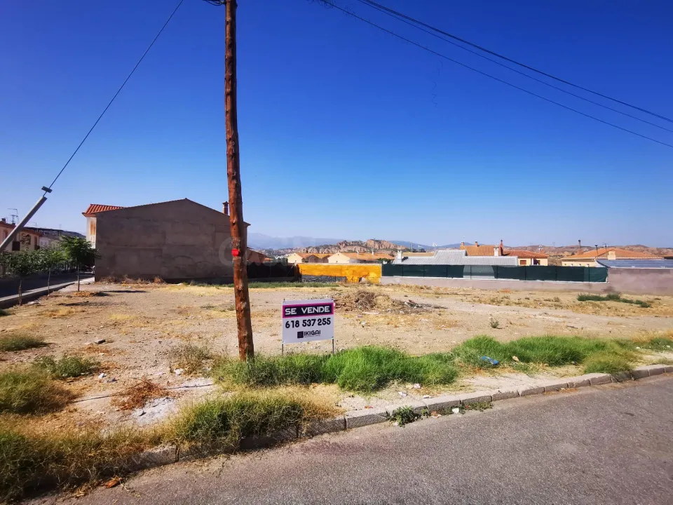 VENTA DE PARCELA URBANA EN PURULLENA