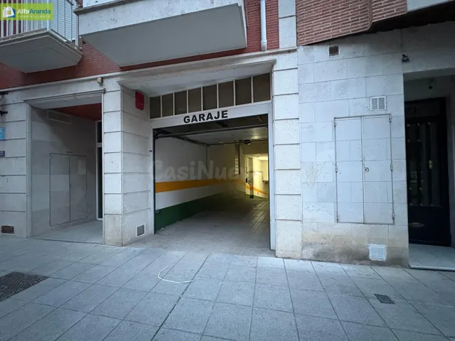 PLAZA DE GARAJE EN VENTA CENTRICA - foto 2