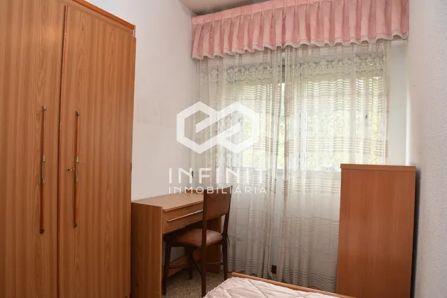 ¡IMAGINA LO QUE PUEDE LLEGAR A SER!... Una gran vivienda con alma y potencial en una de las mejores ubicaciones de Alcalá. — 40