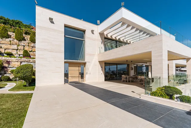 Chalet 5 habitaciones 1266m² en venta - Costa del Sol — 30