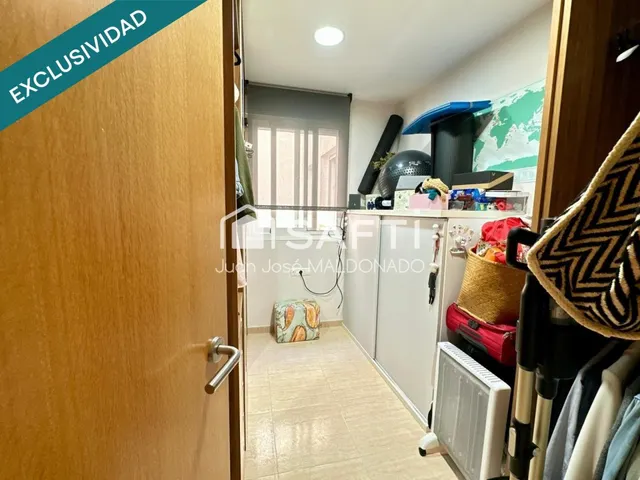 Piso de 3 habitaciones con ascensor y balcón — 14
