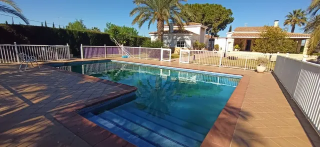 EXELENTE VILLA EN PERLETA MAITINO - foto 4