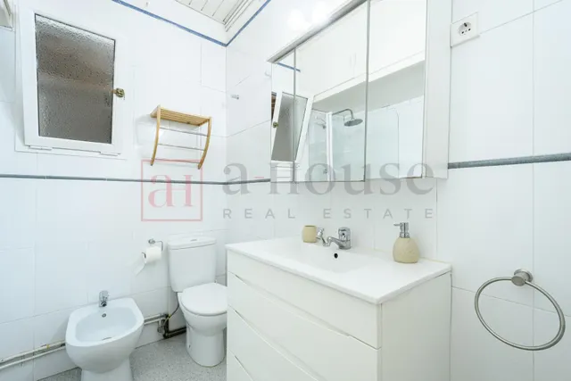 PISO PARA ENTRAR A VIVIR EN L´ANTIGA ESQUERRA DE L´EIXAMPLE — 25