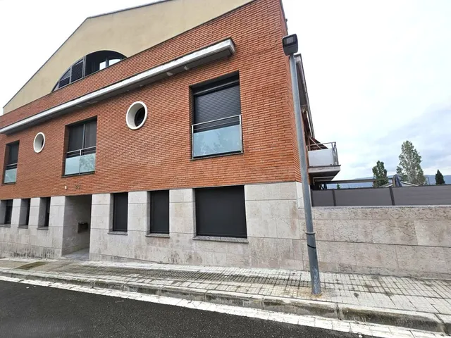 Garaje 29m² en venta - Sant joan samora — 4