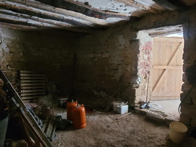 CASA CON CORRAL y TERRENO EN SAN MARTÍN DE UNX — 7