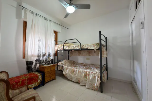 Estupendo apartamento con amplia terraza y piscina comunitaria, idoneo como vacacional, rodeado de todos los servicios — 19