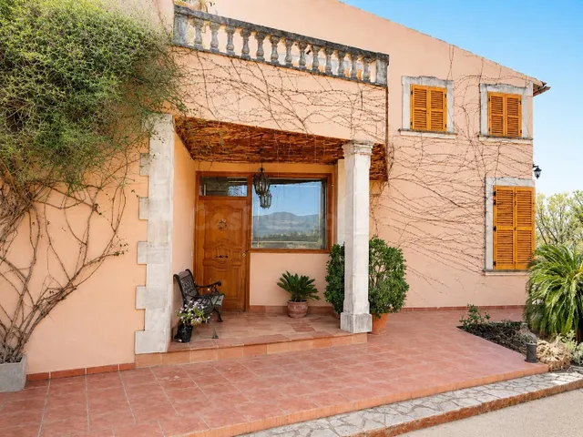 ## FINCA RÚSTICA CON PISCINA Y AUTÉNTICO CARÁCTER MALLORQUÍN - foto 5