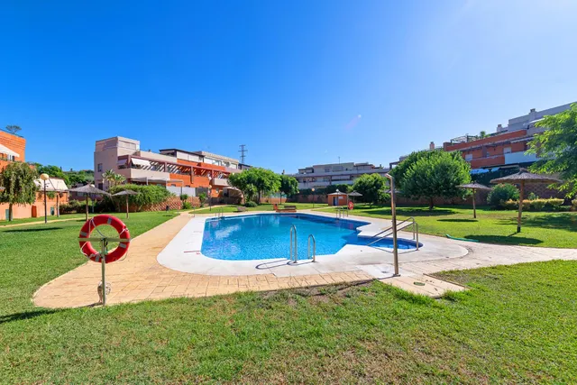 Piso 1 habitación 70m² en venta - Almayate Bajo — 20