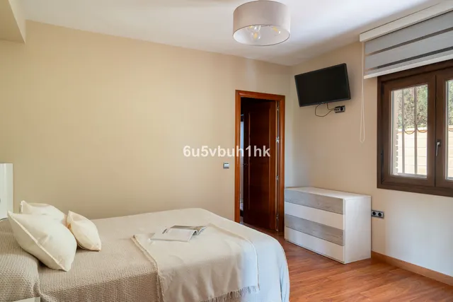 Chalet 4 habitaciones 229m² en venta - Centro — 17