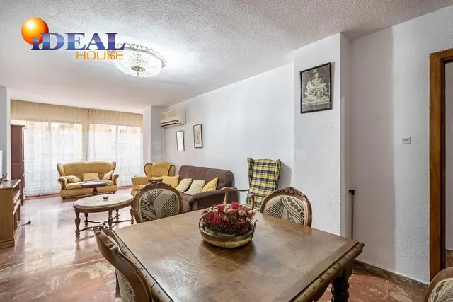 MAGNIFICA VIVIENDA EN LAS FLORES - CAMINO DE RONDA — 5