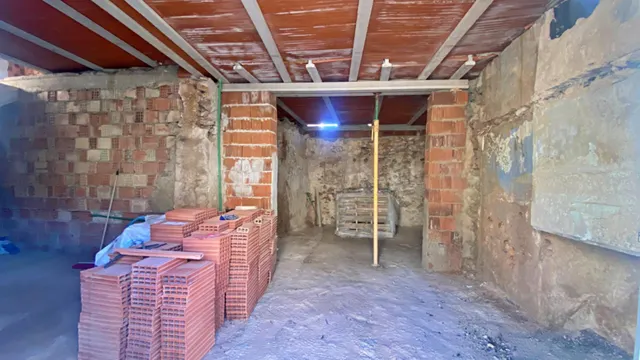 CASA PARA REFORMAR EN ZARZADILLA DE TOTANA - foto 2
