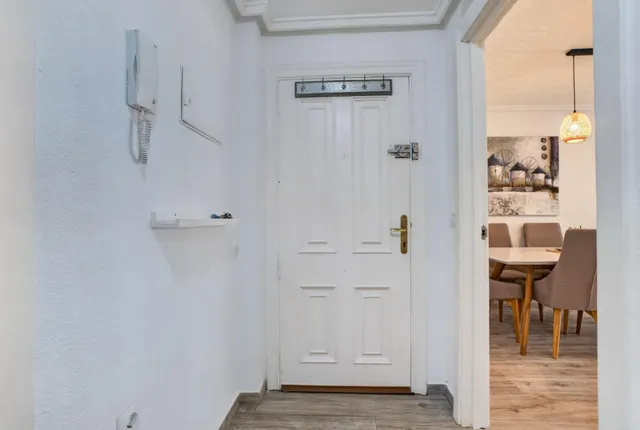 APARTAMENTOS SOLEADOS JUNTO A LA PLAYA — 20