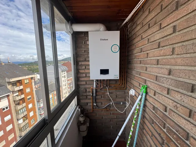 SE VENDE PISO AMPLIO EN GENERAL VIVES — 12
