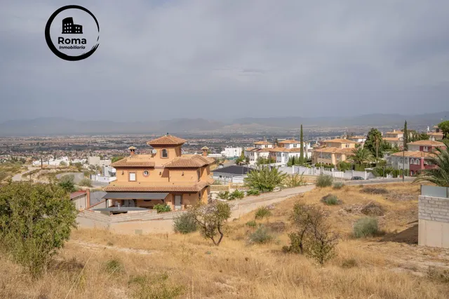 Terreno urbano de 750 m2 en Altos de La Zubia. Parcelas 14 de la manzana L y parcela 17 de la manzana M — 8
