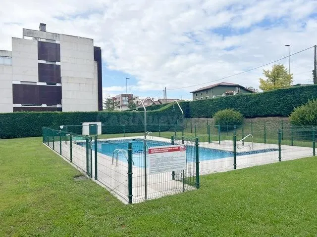 Piso en Urbanización privada con piscina
