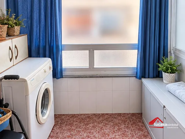 Piso exterior con terraza y parking en levante– 165.000 € — 10