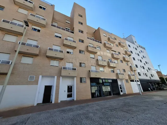 Ático 3 habitaciones 125m² en alquiler - Padre Jaime - Los C - foto 2