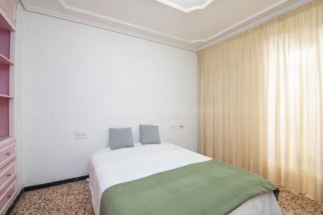 ¿Buscas una gran vivienda a escasos metros del centro? — 29