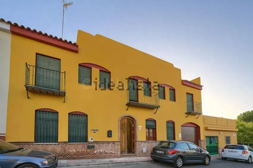 Chalet adosado en venta en Calle Bolivia