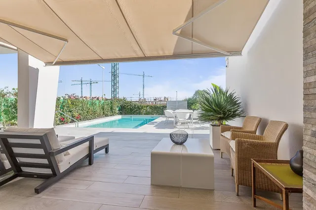 Villa 3 habitaciones 132m² en venta - Comunidad valenciana — 28