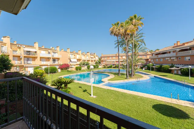 Amplio apartamento en excelente ubicación en venta en Jávea — 19