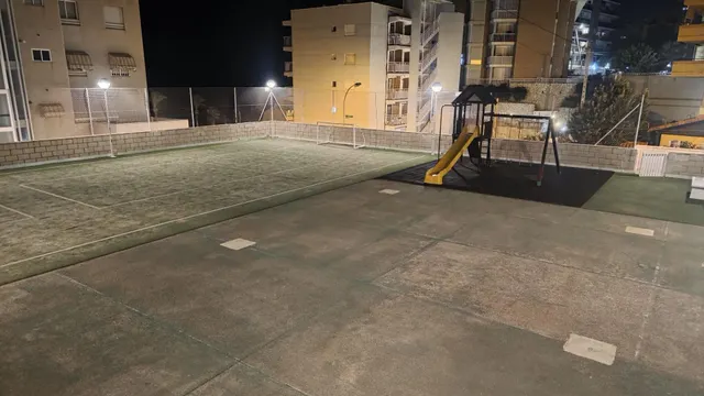 Vive frente al mar en este exclusivo piso en la Playa de Muchavista. — 40