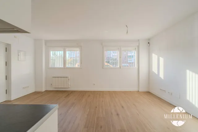 Piso en Venta en Coslada - Valleaguado, Ideal para Entrar a Vivir — 6