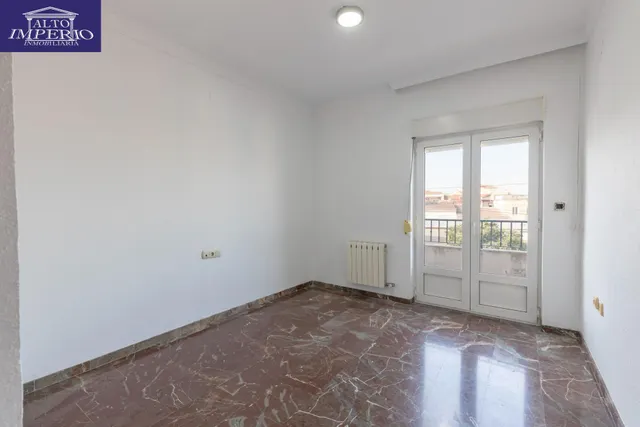 Casa en esquina en venta en Las Gabias — 33