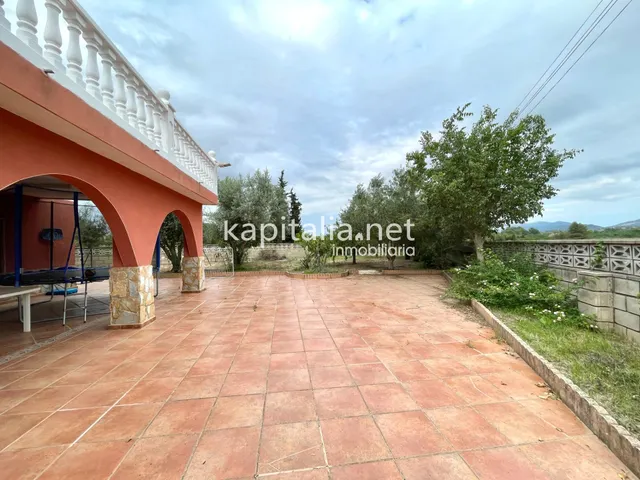 Casa de campo a la venta en Ontinyent. — 12