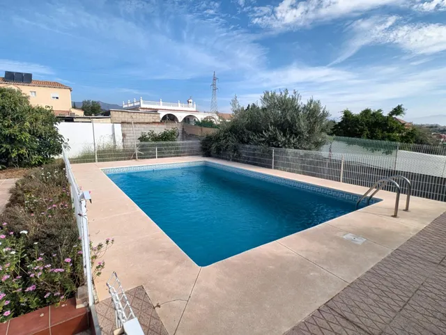 Finca rústica en exclusiva con piscina, huerta y vistas al mar en La Cala Alta — 10