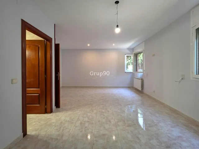 ? Chalet exclusivo en Lleida – Espacio, privacidad y ubicación — 27