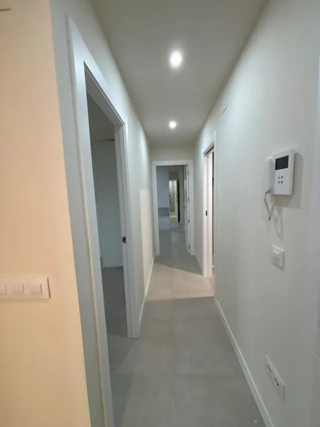 Se vende ático con piscina privada en Estepona — 8