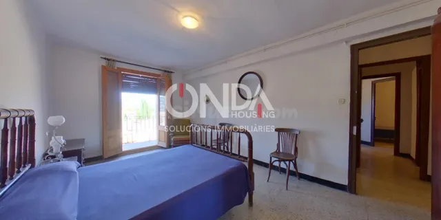 OPORTUNIDAD Edificio de 5 Plantas en Salàs del Pallars - foto 4