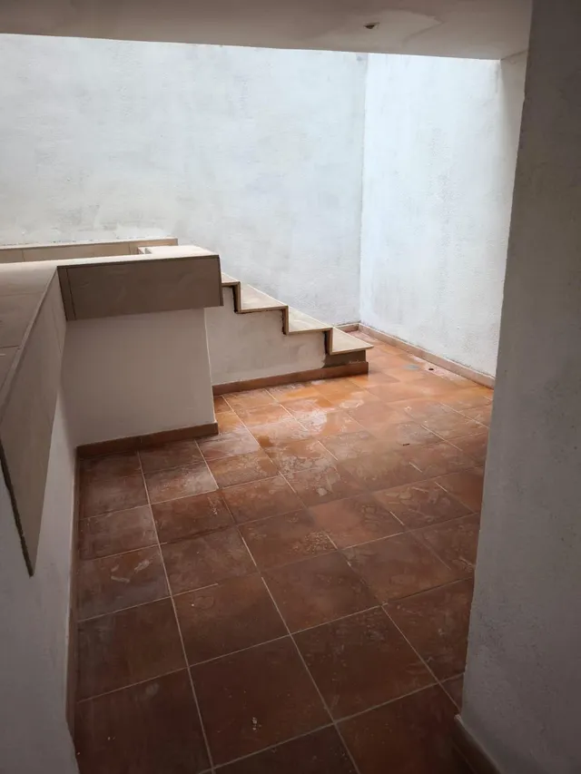 Exclusiva casa de pueblo completamente rehabilitada con piscina interior, terraza y parking en el centro de el Vendrell — 33