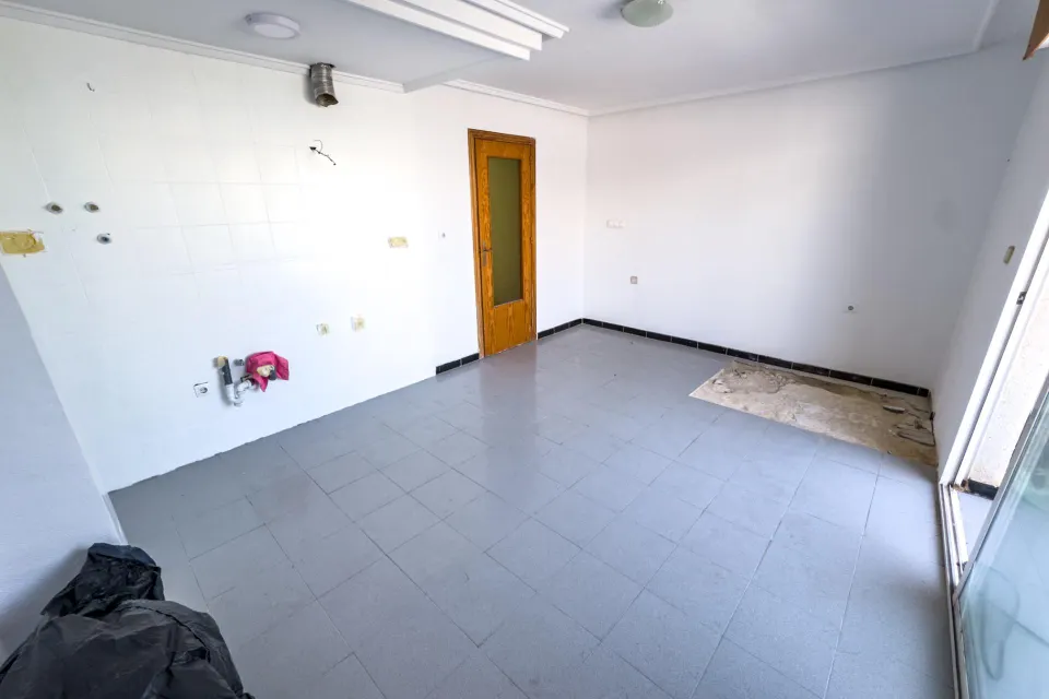 Ático para Reformar en calle la Loma