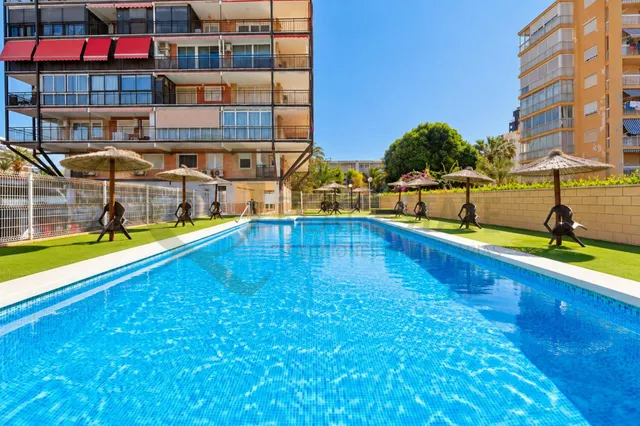 A un paso del mar, playa de San Juan — 32