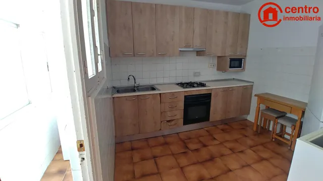 Piso céntrico junto a la Salle — 3