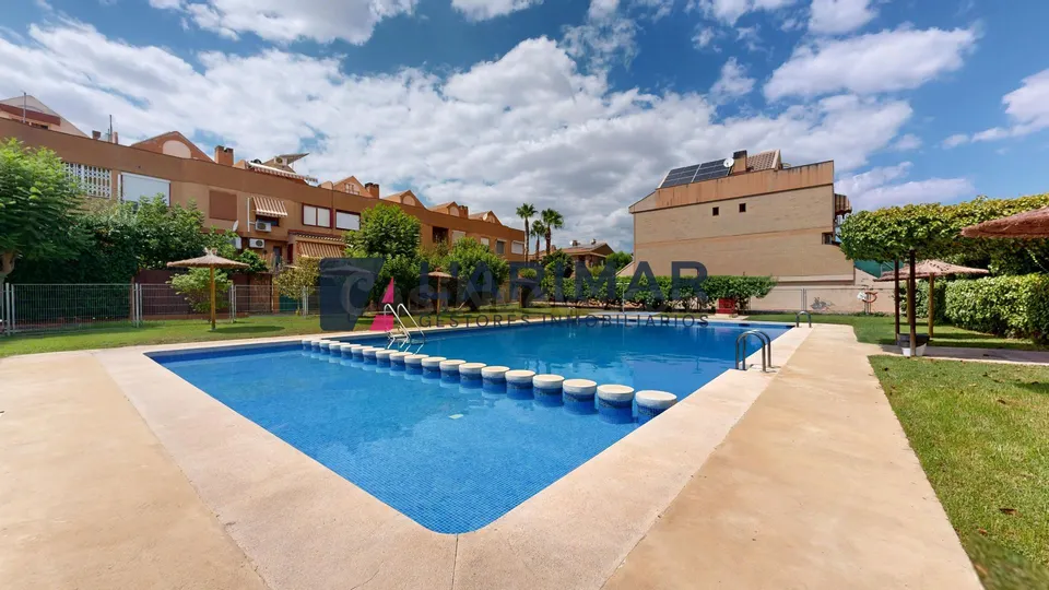 VIVIENDA 4 habitaciones CON PISCINA EN SAN JUAN PUEBLO
