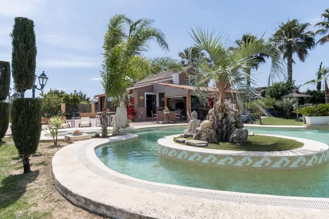 PRECIOSA FINCA DE 6008m2 EN LA BARCA DE LA FLORIDA — 8
