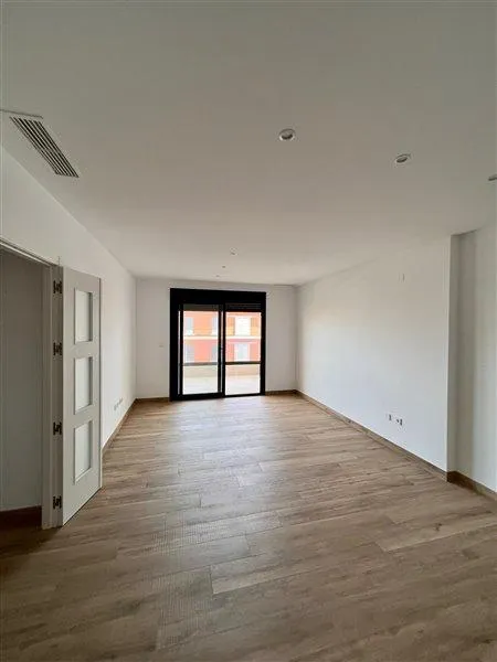 PISO DE 3  DORMITORIOS CON PISCINA Y TERRAZA — 2