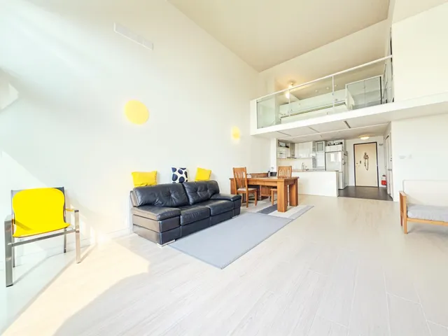 Estudio con terraza en Vara de Quart – listo para entrar a v - foto 5