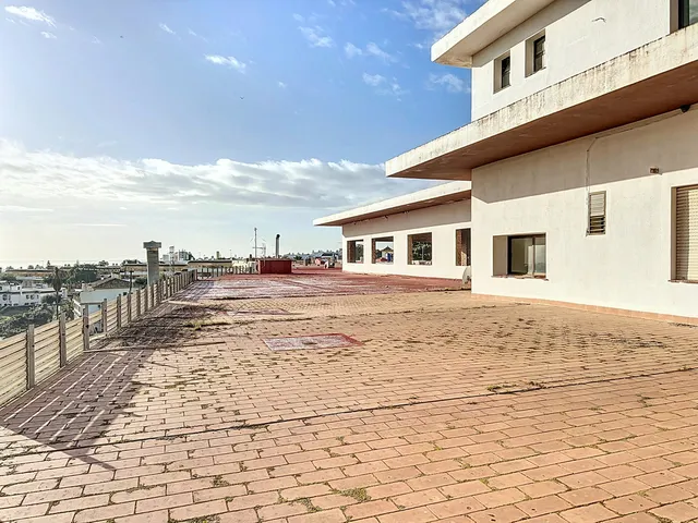 Local comercial 898m² en venta - Costa Del Sol — 8