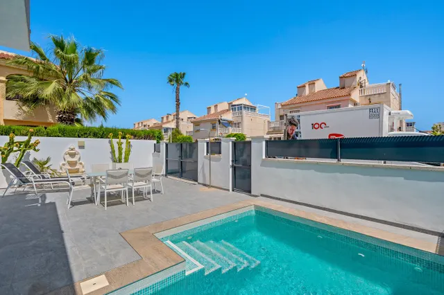 Villa 3 habitaciones 105m² en venta - El limonar — 28