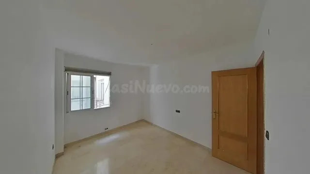 Amplio y Moderno Piso en el Corazón de Armilla — 2