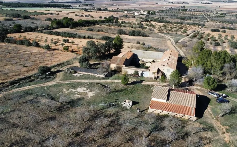 Casa de campo 10 habitaciones 1000m² en venta - Villena